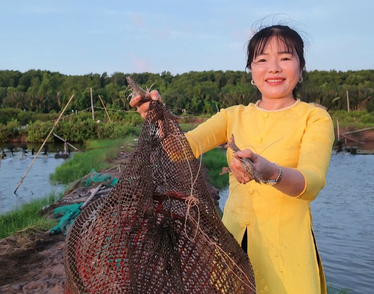 Khi cán bộ cơ sở kể chuyện quê hương trên không gian số

